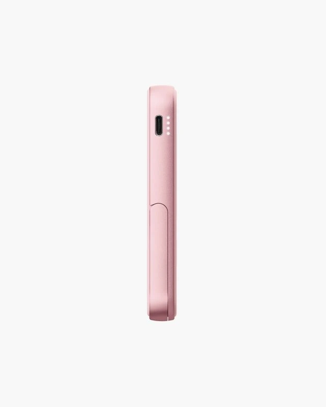 FRESH N REBEL - Magnet Wireless Powerbank 5000 mAh - Pastel Pink_04.webp