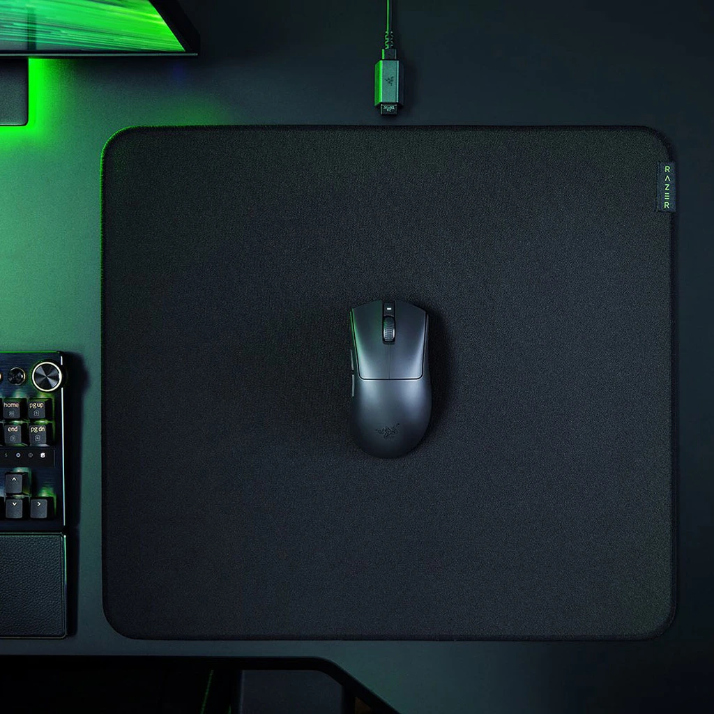 RAZER DeathAdder V3 HyperSpeed 3.webp